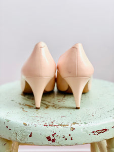 Vintage pastel pink Italian leather heels