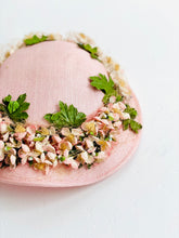 Load image into Gallery viewer, Vintage 1930s pastel pink millinery hat fascinator

