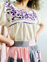 Load image into Gallery viewer, Vintage Embroidered Top/ Peasant Blouse
