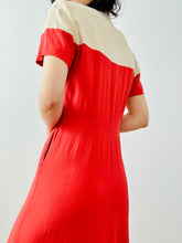 Load image into Gallery viewer, Vintage 1940s colorblock crepe dress
