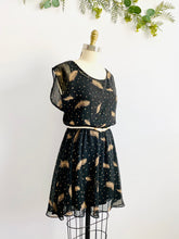 Load image into Gallery viewer, Black Polka Dots Novelty Feather Print Dress
