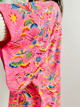 Load image into Gallery viewer, Vintage pink Japanese kimono phoenix print reversible dressing robe
