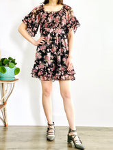 Load image into Gallery viewer, Vintage Ruched Floral Dress Ruffled Flounce Flared Sleeves
