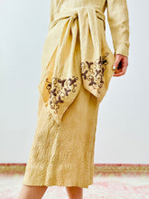Load image into Gallery viewer, Vintage 1940s beige beaded crepe dress
