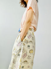 Load image into Gallery viewer, Vintage “travel essentials” novelty print linen shorts
