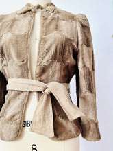 Load image into Gallery viewer, Vintage 1940s plush velvet jacket
