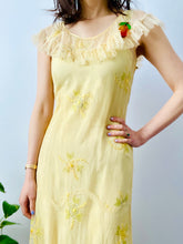 Load image into Gallery viewer, Vintage 1930s tulle lace floral embroidered dress
