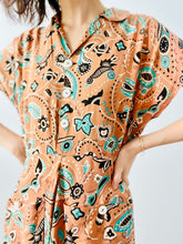 Load image into Gallery viewer, Vintage 1940s novelty print dress
