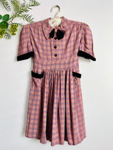 Load image into Gallery viewer, Vintage 1930s baby girl dress
