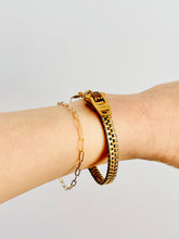 Load image into Gallery viewer, Handmade vintage zipper bracelet
