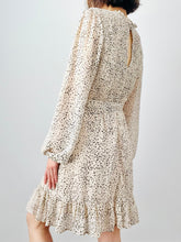 Load image into Gallery viewer, Vintage speckled dot print dress
