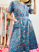 Load image into Gallery viewer, Vintage 1940s blue floral day dress
