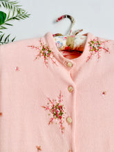 Load image into Gallery viewer, Vintage 1940s pink embroidered cardigan

