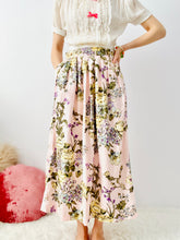 Load image into Gallery viewer, Vintage pink floral maxi skirt with pockets
