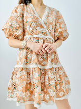 Load image into Gallery viewer, Pastel daisy floral embroidered dress
