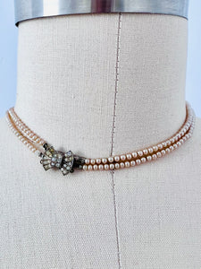 Vintage faux pearl choker